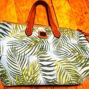 Dooney and Burke beautiful palm bag